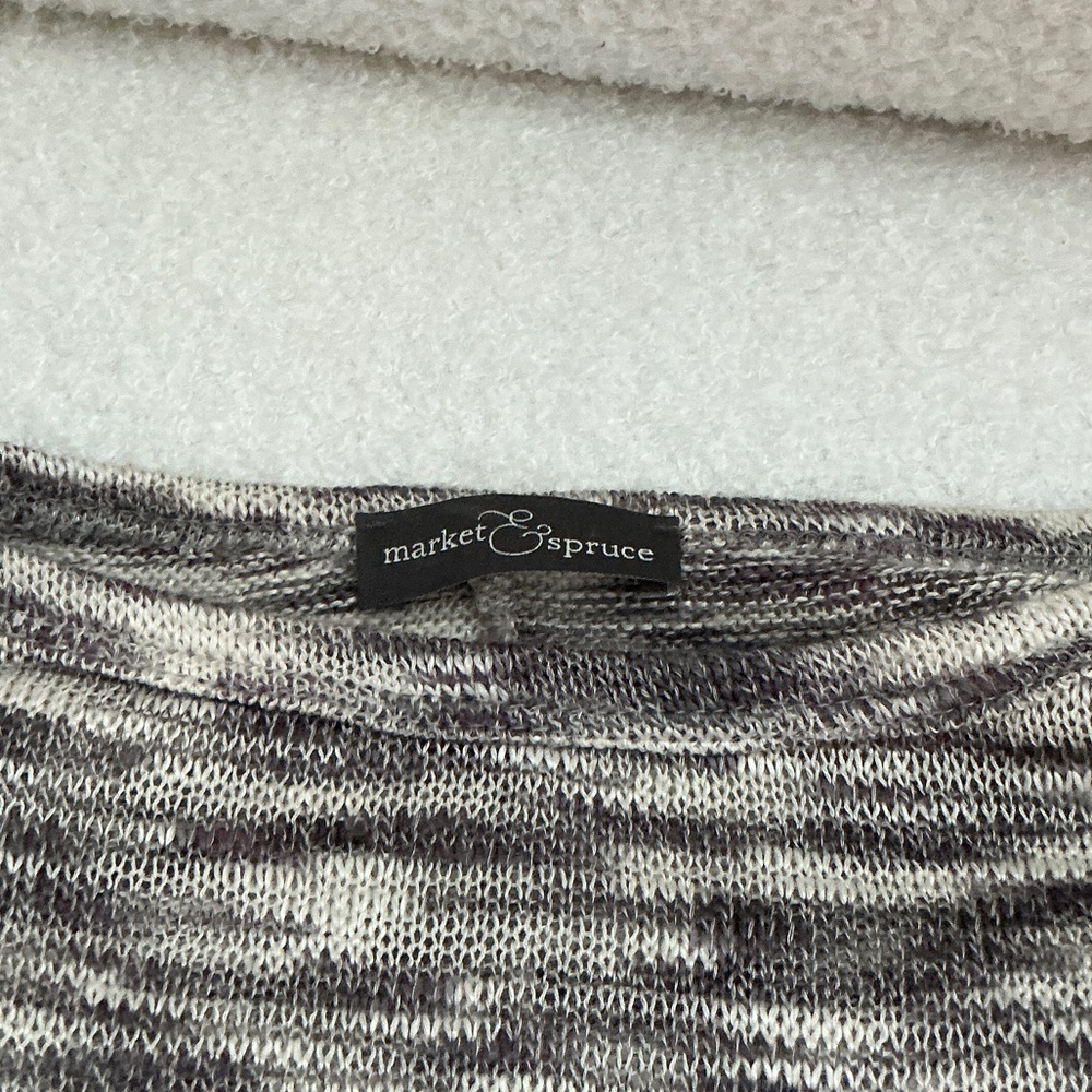 Market & Spruce Black and White Knit Top